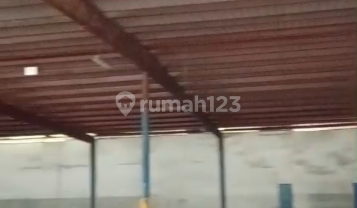 Disewakan Gudang Besar Di Daan Mogot Km.21 Lb.1200m2