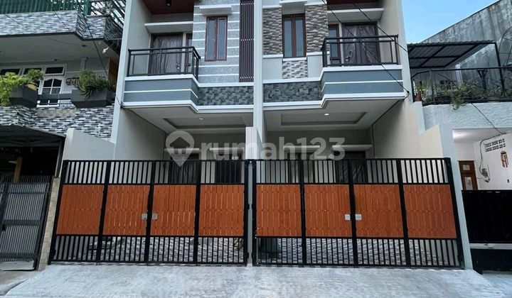Brand New House Tomang Gelong Baru West Jakarta 1
