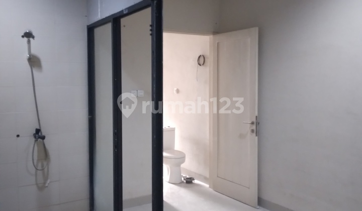 Rumah Tanjung Duren Dekat Mall Central Park 2