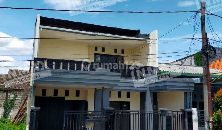 Dijual rumah 2 lantai, terawat siap huni di griya kartika sidoarjo 1