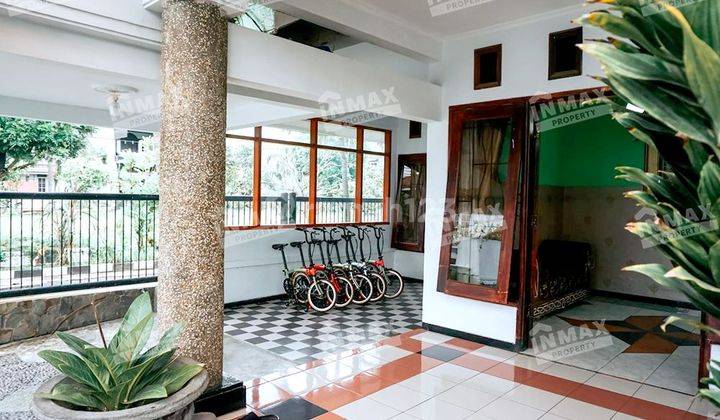 Dijual rumah hook 3 lt. Semi furnish, lokasi sulfat agung 2