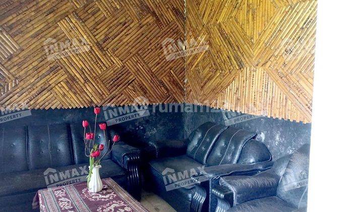 Rumah hook/pojok 1,5Lt, lahan luas, lokasi di simpang bunga Krisan 2