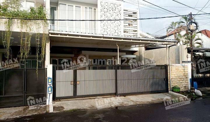 Rumah modern 2LT lokasi langsep, terawat dan siap huni 1