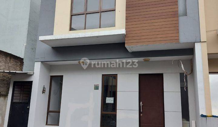 Rumah DiJual di Graha Bintaro 2 Lantai Bagus 1