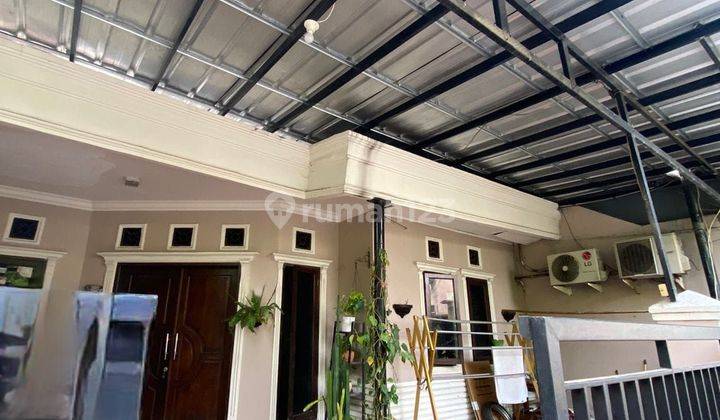 Rumah  Bagus Minimalis Di Graha Raya,Semi Furnished  1