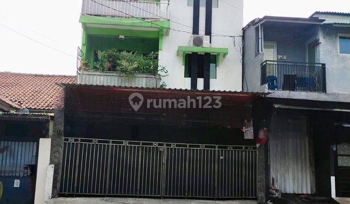 Rumah Dan Toko Pinggir Jalan Di Daerah Cipete Utara  1