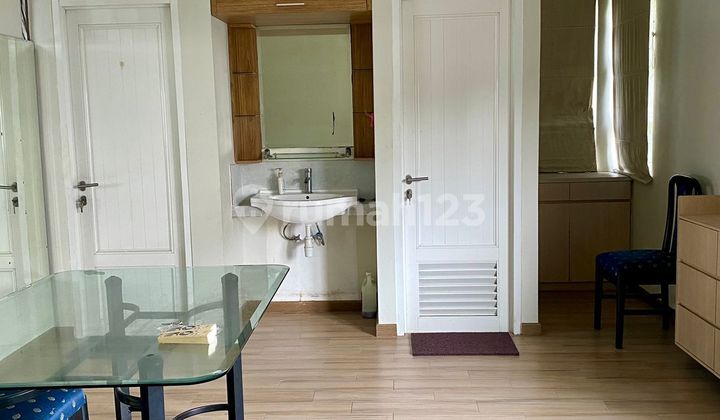 Corner House, Nice and Spacious in Bintaro, South Tangerang 2