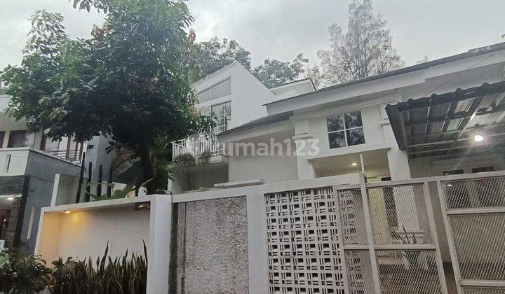 Rumah Bagus Dan Luas Di BSD Harga Under 3 M 2