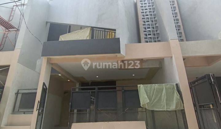 Rumah Brand New Di Bintaro Jaya Sektor 9 Siap Huni  2