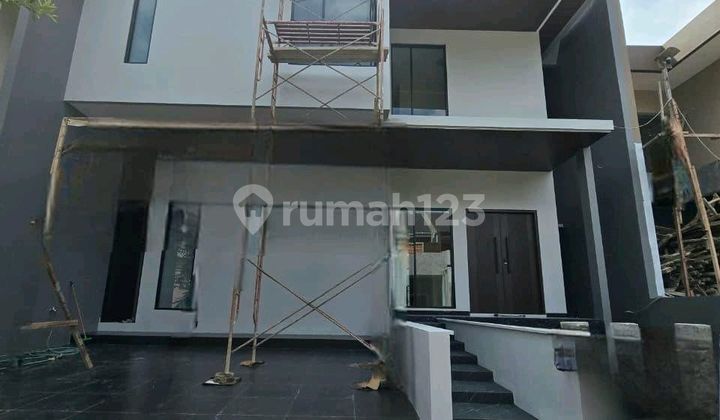 Rumah Brandnew Swimmingpool Dikebayoran Bintaro