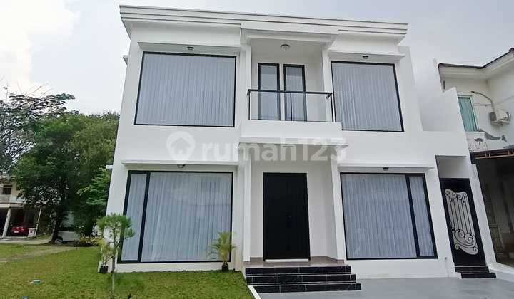 Luxury House in an Elite Cluster Near Toll Access 2