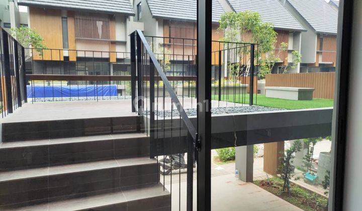 Rumah Baru 2 Lantai minimalis siap huni di bsd tangsel 1