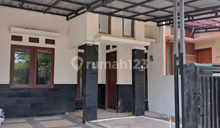 Rumah Murah Siap Huni Dalam Cluster di Depok Rumah Murah Siap Huni Dalam Cluster di Depok