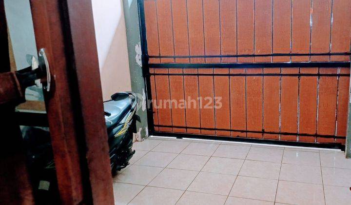 Rumah 2 Lantai minimalis murah siap huni dekat stasiun kereta 2