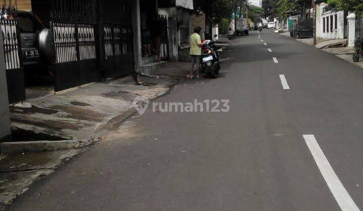 Rumah kos dengan 11 kamar lokasi strategis 2