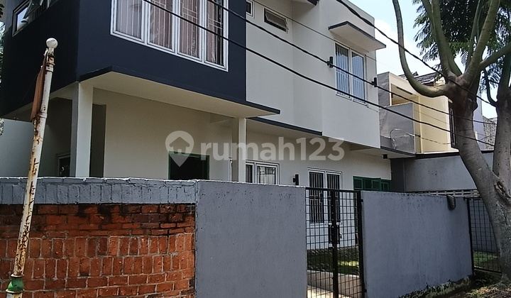 Rumah Bagus Siap Huni Dekat Stasiun Dan Tol Di Sektor 9-bintaro