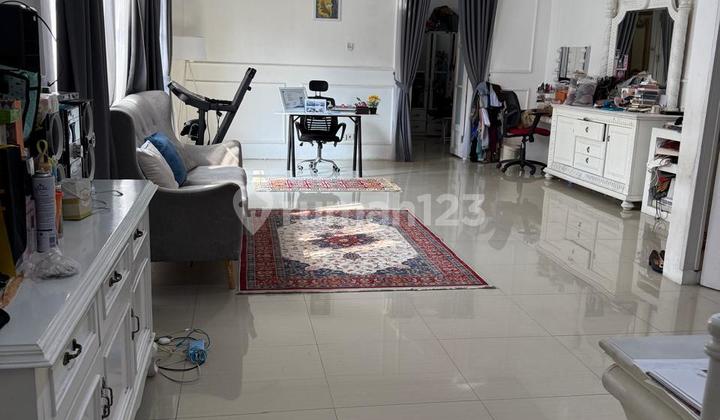 Rumah Mewah Full Furnished Siap Huni Bebas Banjir 2