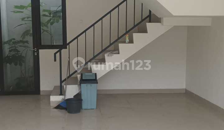 Affordable New 2-Story Shophouses for Quick Sale in Bogor 2