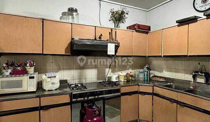 Rumah lama harga murah  Jl.Haji Nawi Jaksel 2