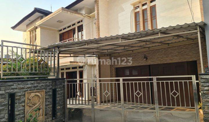 Dijual Rumah 2 Lantai di Jagakarsa Raya SHM Bagus 1