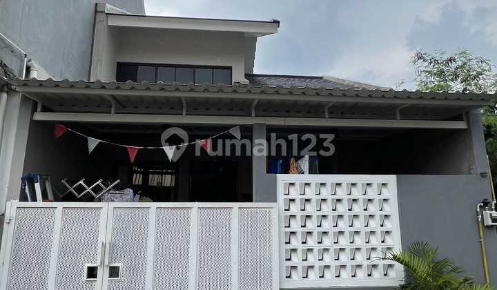 A GOOD FURNISHED HOUSE READY TO OCCUPY IN GRAHA BINTARO A GOOD FURNISHED HOUSE READY TO OCCUPY IN GRAHA BINTARO