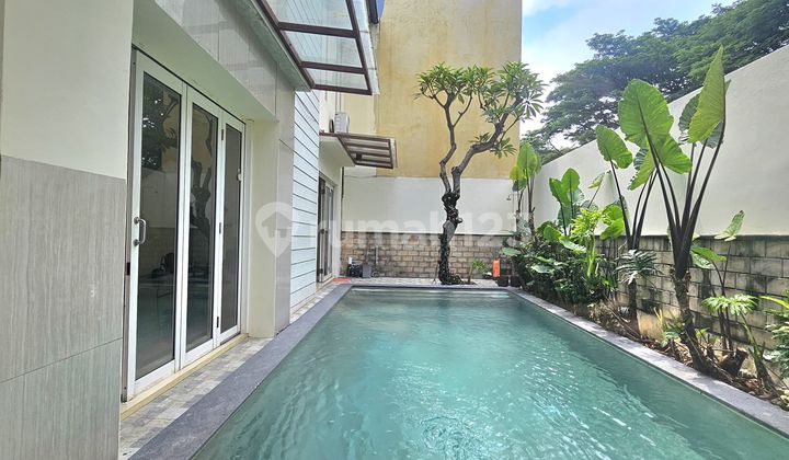 Rumah Mewah Di Alam Sutera 2 Lantai Semi Furnish Cantik Siap Huni
