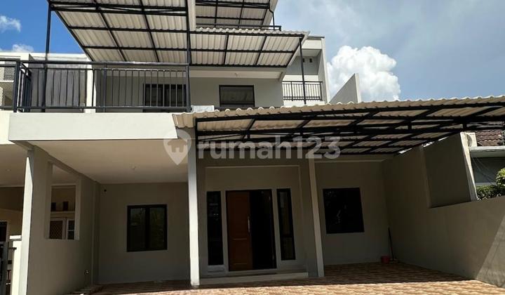 Rumah Minimalis Di Bsd Chrysant 1 Bangunan 3 Lantai Siap Huni 
