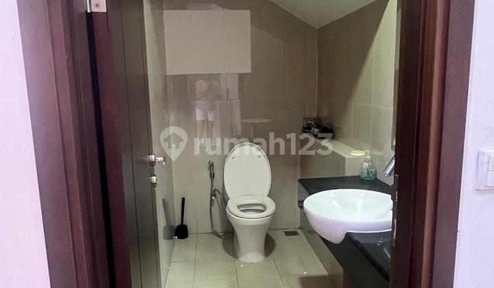 Beautiful Neat Ready-to-Occupy 2-Story House in Greenwich BSD 2