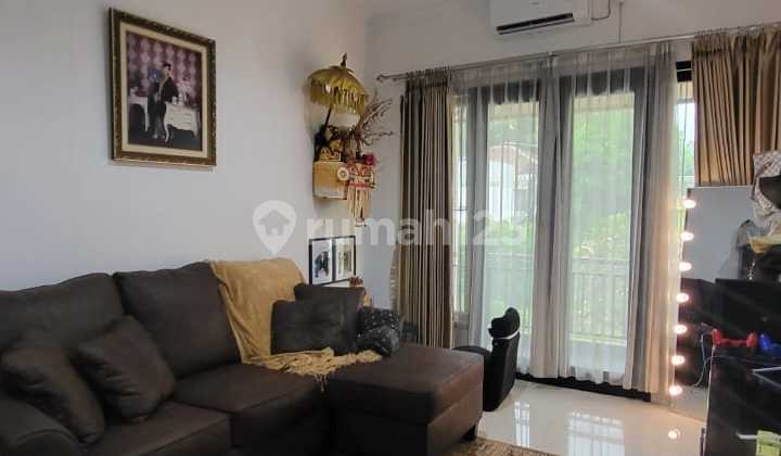 Beautiful House in BSD 2 Floors Neat Semi-Furnished Ready to Occupy