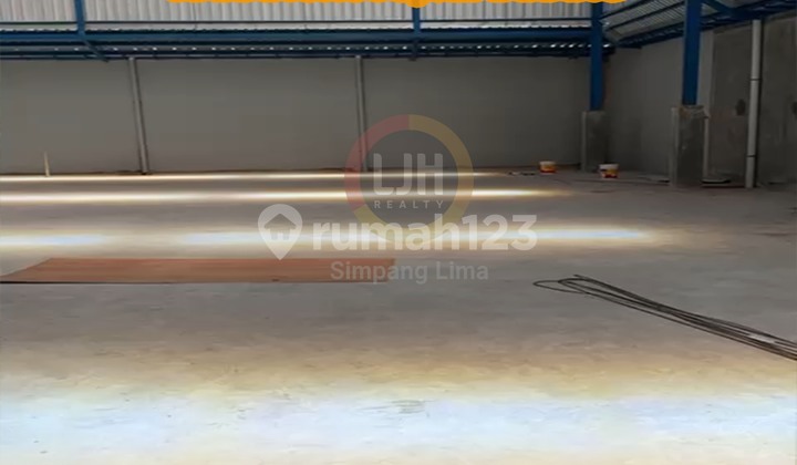 For Rent Good Warehouse 600 m2 SHM Genuk, Semarang 1