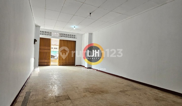 Ruko Disewakan di Kawasan Petudungan Area Ramai 2