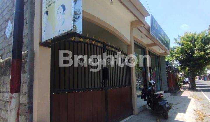 Shophouses and houses in Gianyar 2