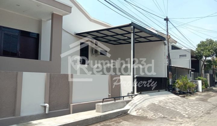 Rumah di Puri Anjasmoro , Semarang ( Si 8529 ) 2