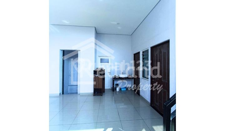 Ruang Usaha di MT Haryono , Semarang ( Si 8038 ) 2