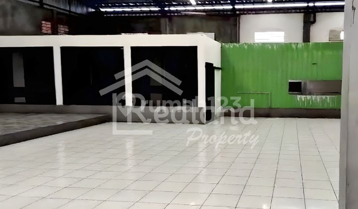 Ruang Usaha di Kedungmundu , Semarang ( Vn Si 8680 )