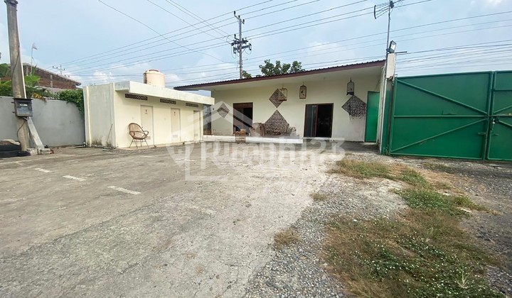 Warehouse on Jl Raya Tegal Pemalang (Si 7790) Warehouse on Jl Raya Tegal Pemalang (Si 7790)