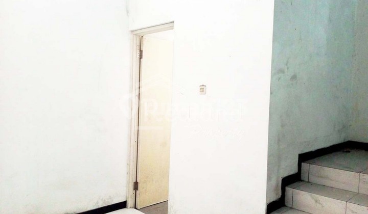 Ruko di Jenderal Sudirman , Semarang Si Me 6335 2