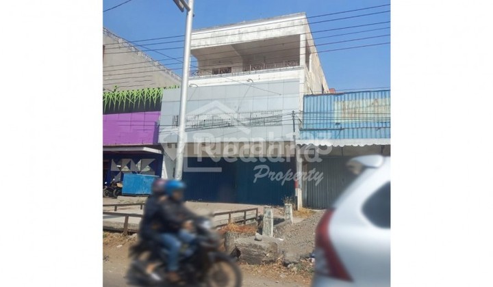 Shophouse in Majapahit, Semarang Phone 0650 1