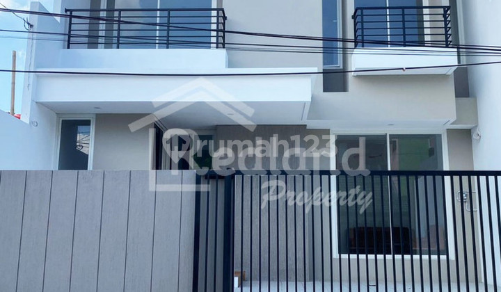 Rumah di Puri Anjasmoro , Semarang Tt 6455  1