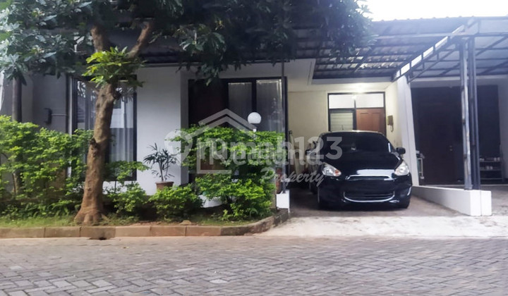 Rumah di Graha Estetika , Banyumanik Semarang Yl 6457  1