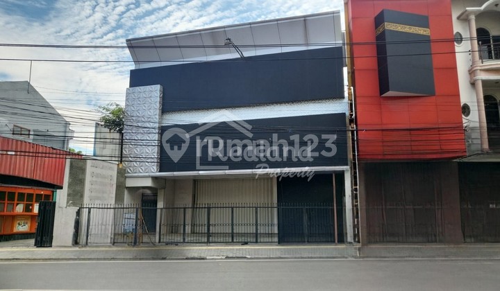 Shop House in Thamrin, Semarang Si Me 6558 2