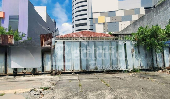 Gudang di Imam Bonjol, Semarang Me 6551  2