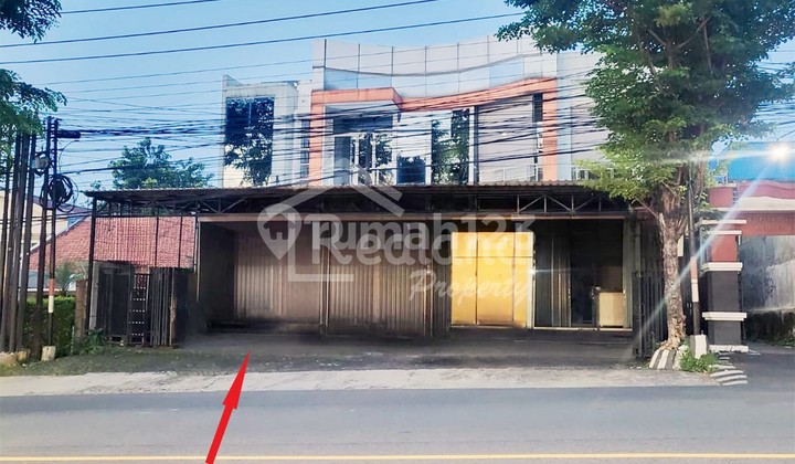 Shop House on Sultan Agung Street, Semarang, Code Si Me 6634 2