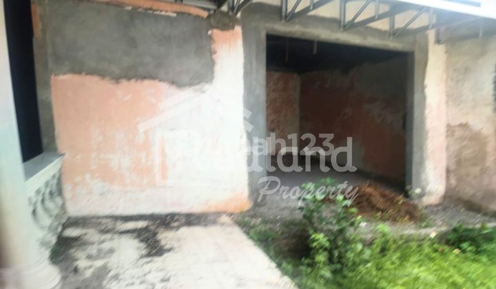 Rumah di daerah Gajahmungkur , Semarang ( Si 8326 ) 2