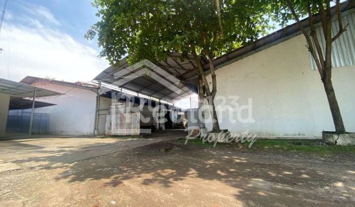 Gudang di Mangkang , Semarang ( Tt Vn Si 8347 ) 2