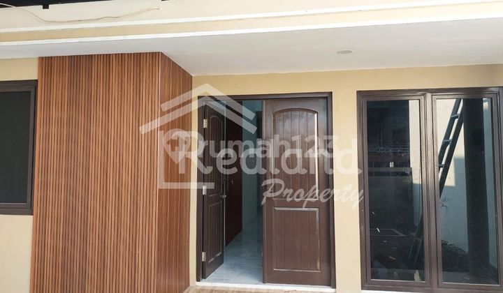 Rumah di Puri Anjasmoro , Semarang ( Si 8302 ) 2