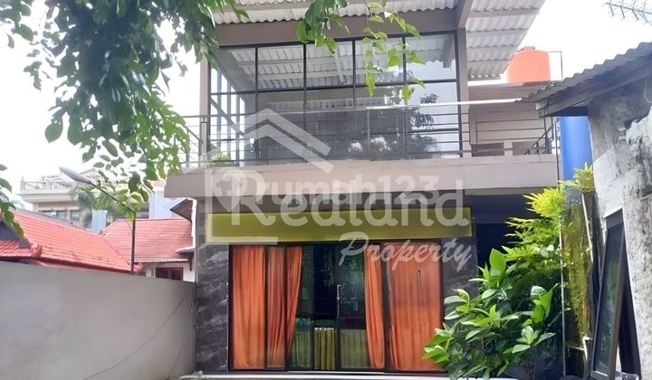 Shop House on Jl Wahidin, Semarang (Si 8428) 1