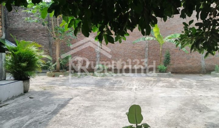 Ruang Usaha di Jenderal Sudirman , Ungaran ( Si 8328 ) 2