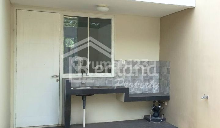 House in Taman Raflesia Graha Padma, Semarang (SI 8385) 2