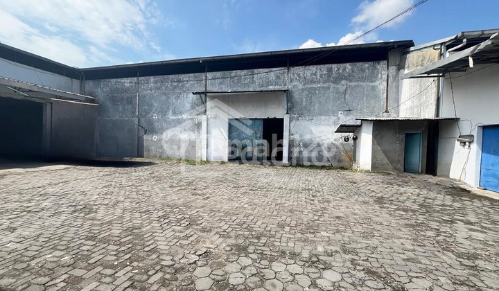 Warehouse on Soekarno Hatta Arterial Road, Semarang (Si Vn 7548)